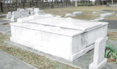 Crypt of Daniel and Katherine Goos in Goos' Cemetery in Lake Charles (Courtesy Archives and Special Collections at Frazar Memorial Library, McNeese State University)